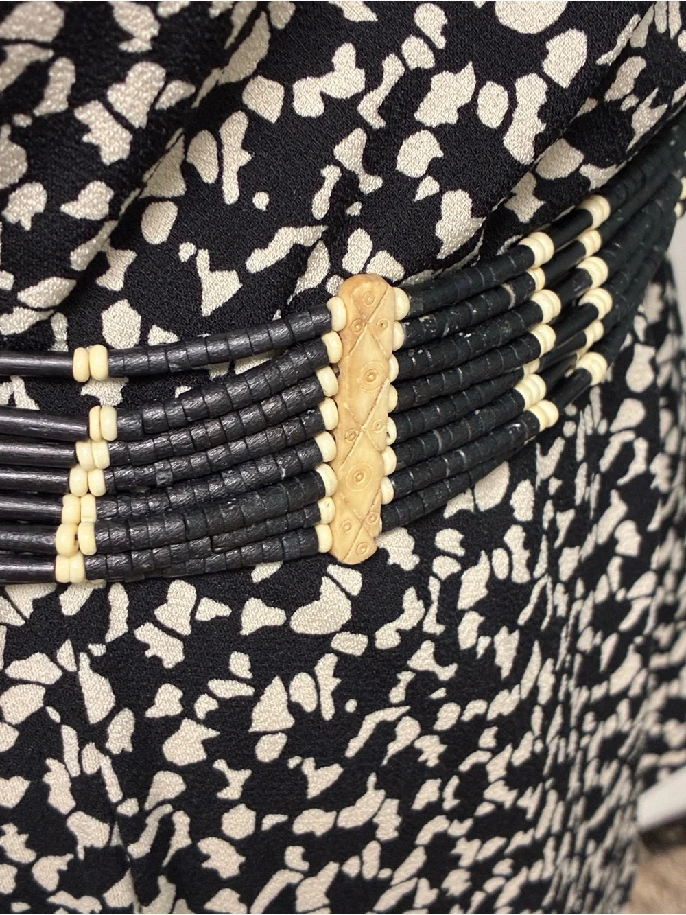 Vintage 1970s handmade bone & horn bead belt.